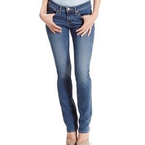 Best 25+ Deals for Levi's 712 Slim | Poshmark